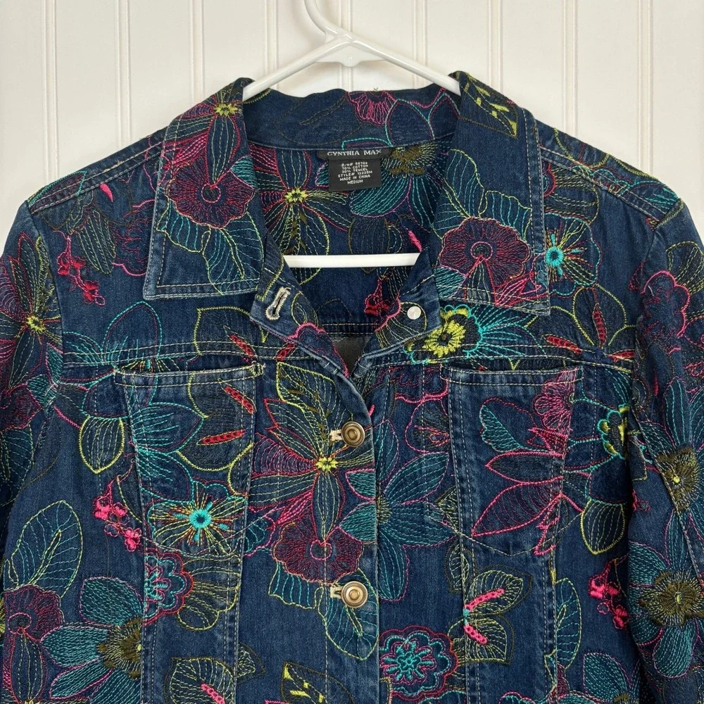 Boho Floral Embroidered Denim Jacket M Hippie Festival Maximalist Artsy Colorful